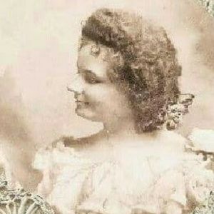 Meet your Posher, Joyce